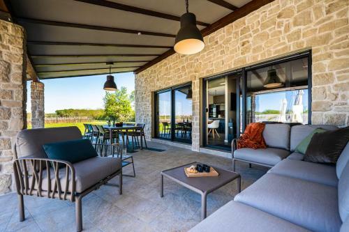 Villa Stellar