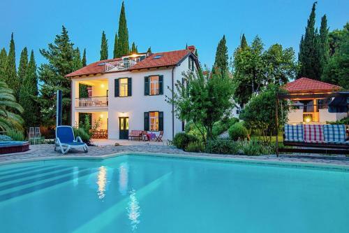 Villa Floranneve
