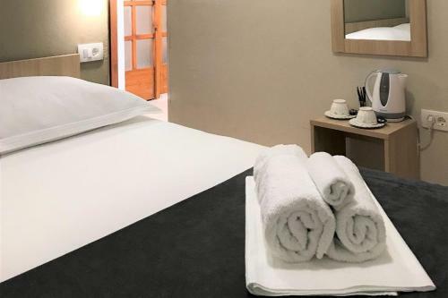 Hostal Berulia Rooms
