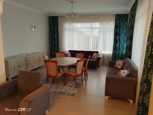 Apartamento Den?ze Sifir Muhte?em Da?re (4+1)