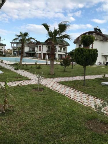 Cevri Sitesi Antalya Belek