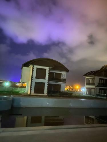 Cevri Sitesi Antalya Belek