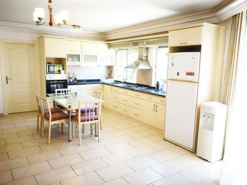 Charming Villa With Private Pool In Antalya