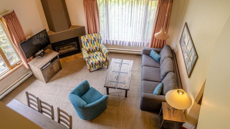 Nancy Greene's Cahilty Lodge - Hotel Room