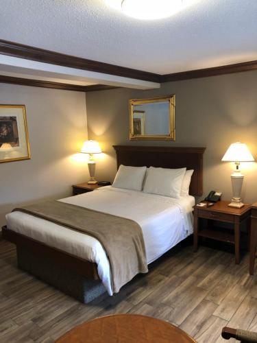 Posada Talbot Trail Inn & Suites