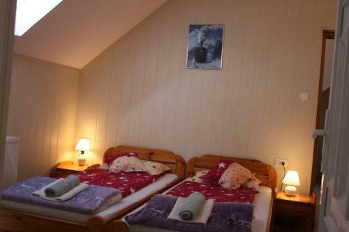 Andr�s Apartmanh�zak
