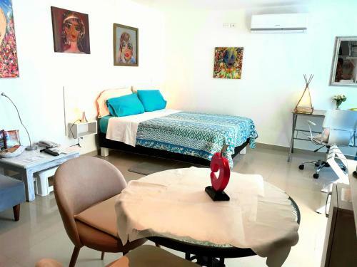 Tropical Y Confortable Aparta Estudio