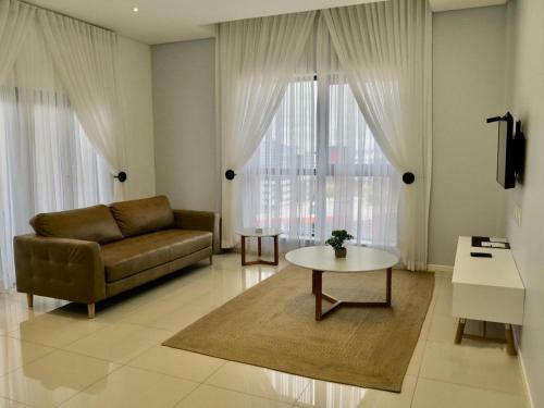 Room50two Apartment