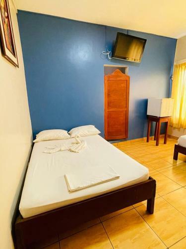 Hotel Alojamiento Tahuari