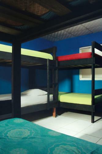 Albergue Twin Fin Plaza