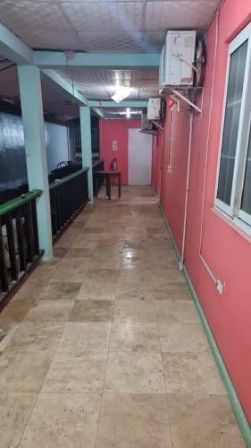 Albergue Twin Fin Plaza