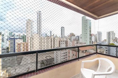 Apartamento Lindo Apto Central Com Churrasqueira.