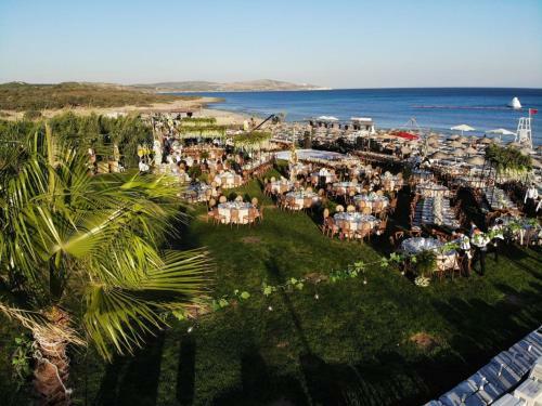 Hotel Funbeach / �e?me - Lilium Evleri