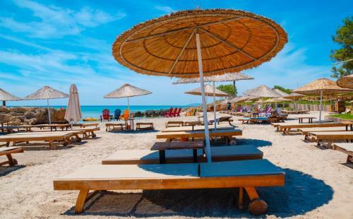 Hotel Funbeach / �e?me - Lilium Evleri
