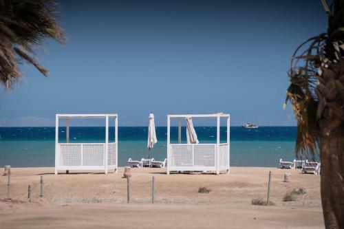 Apartamento Elegant & Edgy 2 Br W Beach & Pool Mangroovy
