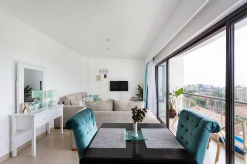 Lavish 1 Bedroom Apartment On 9th Floor With Breathtaking View