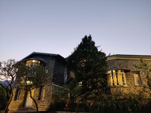 Hotel Himalayan Hive Home