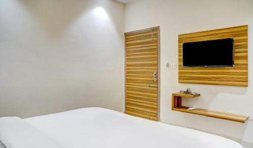 Hotel Maahi