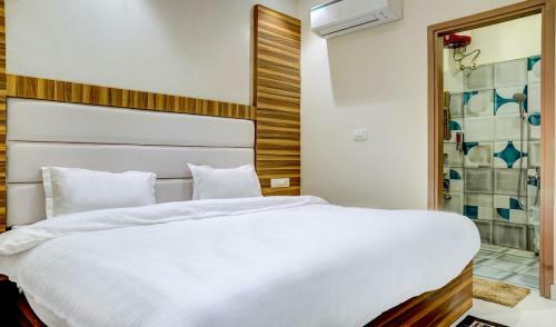 Hotel Maahi