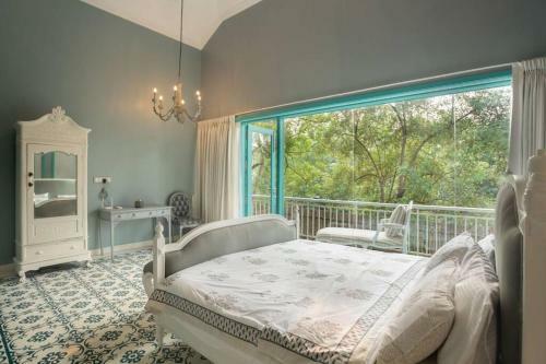 White Banyan Beach Villa, Candolim By The Acacia Villas