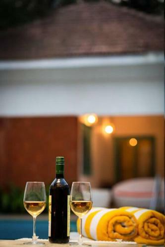 White Banyan Beach Villa, Candolim By The Acacia Villas