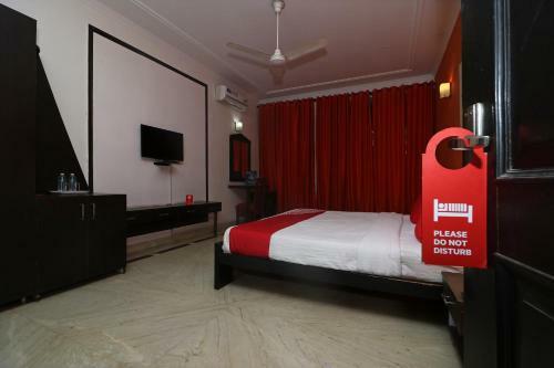 Oyo 89078 Hotel Jc Chelet