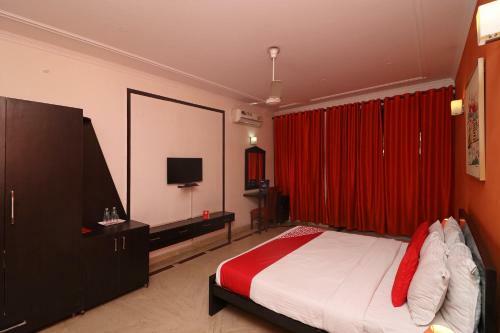 Oyo 89078 Hotel Jc Chelet