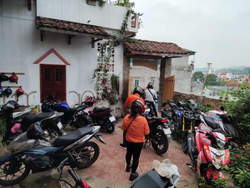 Kha B?n Homestay