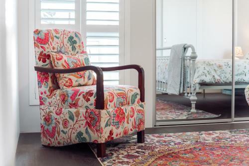 Chic Retreat