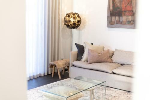 Chic Retreat
