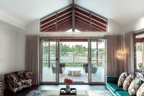 Chic Retreat