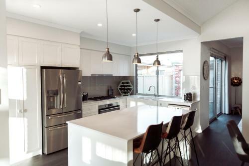 Chic Retreat