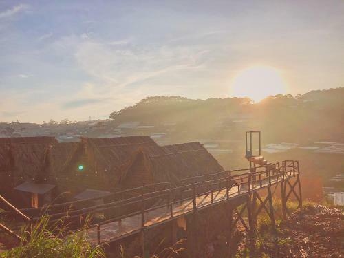 Lodge M�i L� Home & Cafe
