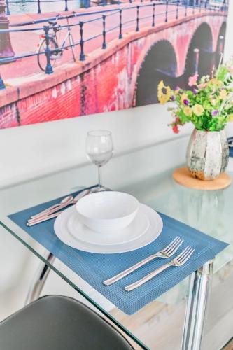 Apartamento Spacious 1br Apt With King Bed And Netflix, Near Downtown!