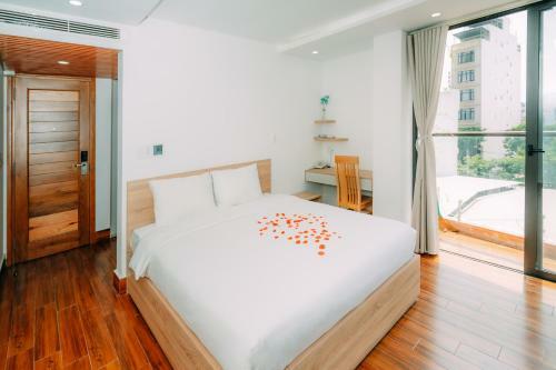 Rice's House Hotel & Apartment