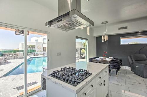 Exquisite House With Pool About 6 Mi To 4th Ave!