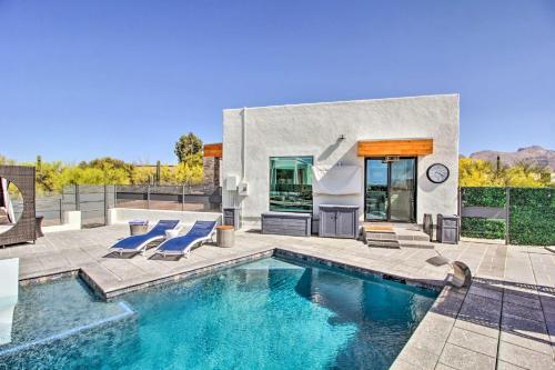 Exquisite House With Pool About 6 Mi To 4th Ave!