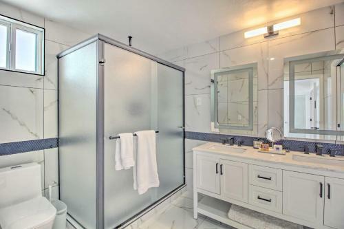Exquisite House With Pool About 6 Mi To 4th Ave!