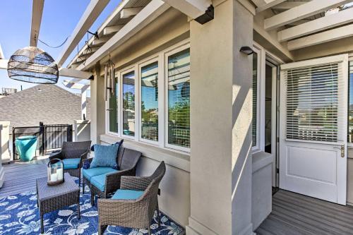 Centrally Located Tucson Apartment With Decks!