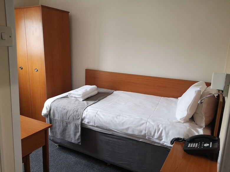 Invicta Hotel
