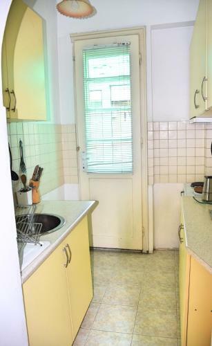 Central Apartment