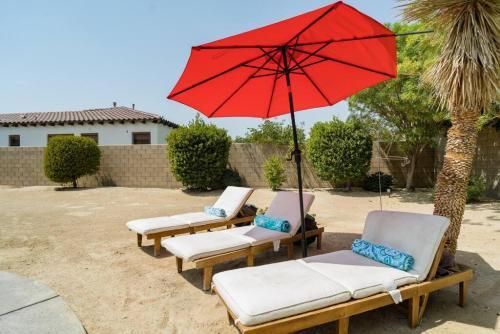 Villa Sojourn - Luxury Resort Style Living, Pool And Jacuzzi