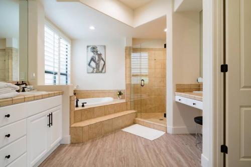 Villa Sojourn - Luxury Resort Style Living, Pool And Jacuzzi