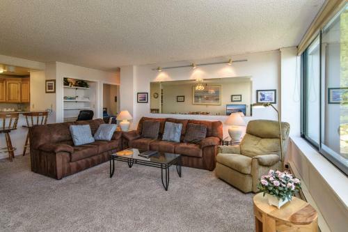 Brockway Springs Getaway