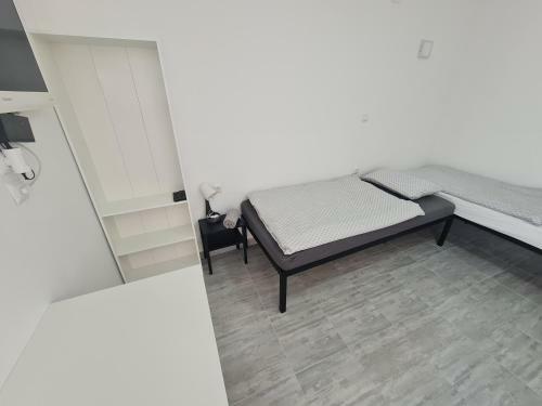 Budget Apartment Lelo Center1