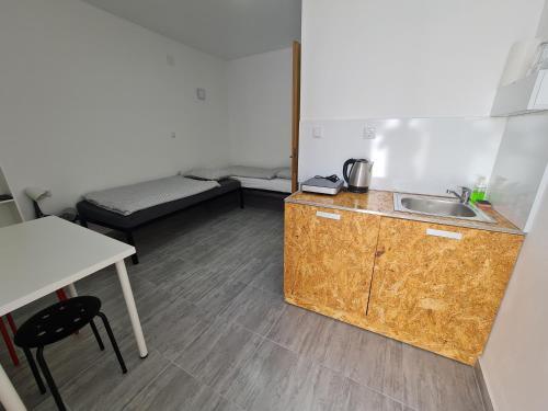 Budget Apartment Lelo Center1