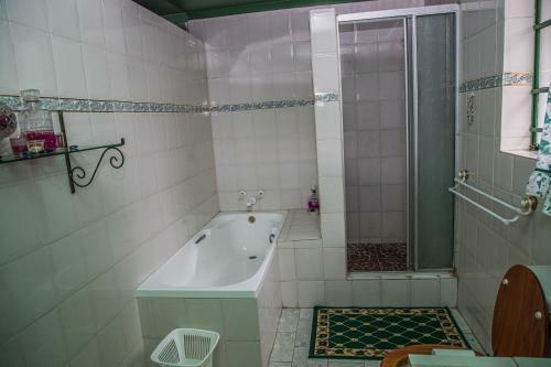 Hostal Family Bedroom