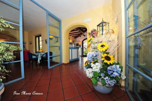 Hotel Sardi