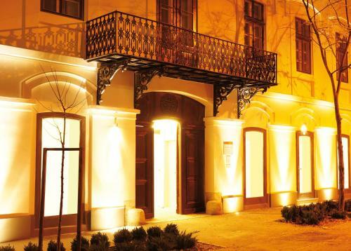 Hotel Tiszavir�g Szeged