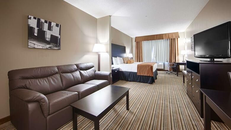 Best Western Plus Peace River Hotel & Suites